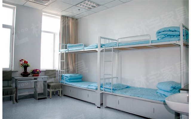 不銹鋼鐵架床,四人宿舍床定制